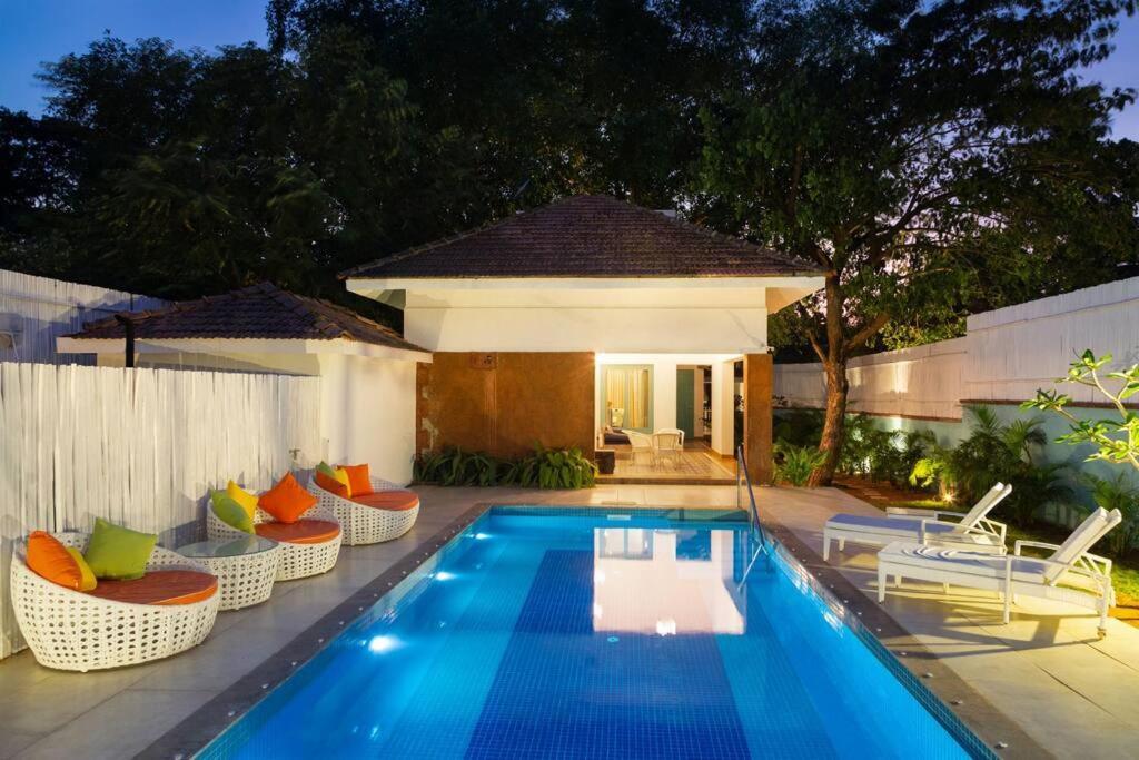 White Banyan Beach Villa, Candolim By The Acacia Villas Ngoại thất bức ảnh